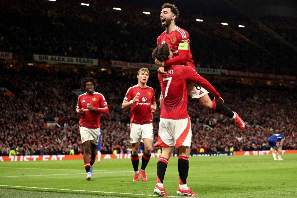 包含曼联豪取胜利,欧冠资格赛前景一片大好的词条 包含曼联豪取胜利,欧冠资格赛前景一片大好的词条