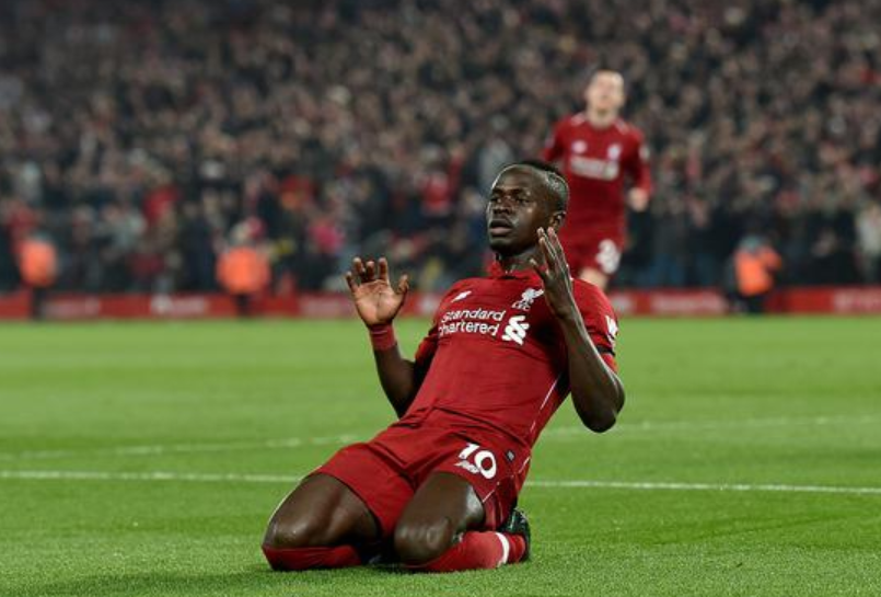 斯图加特客场遭遇惨败，积分榜跌至榜尾